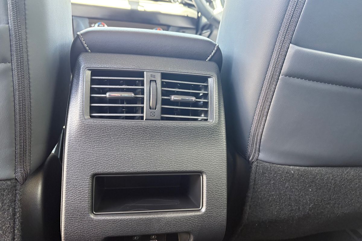 2025 Mitsubishi Outlander Aspire ZM