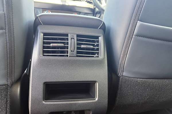 2025 Mitsubishi Outlander Aspire ZM