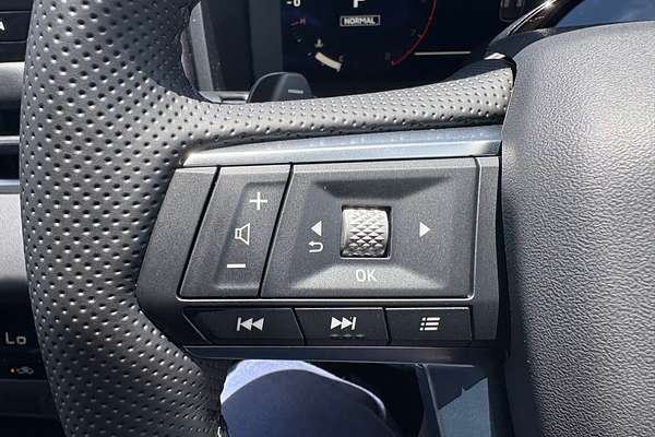 2025 Mitsubishi Outlander Aspire ZM