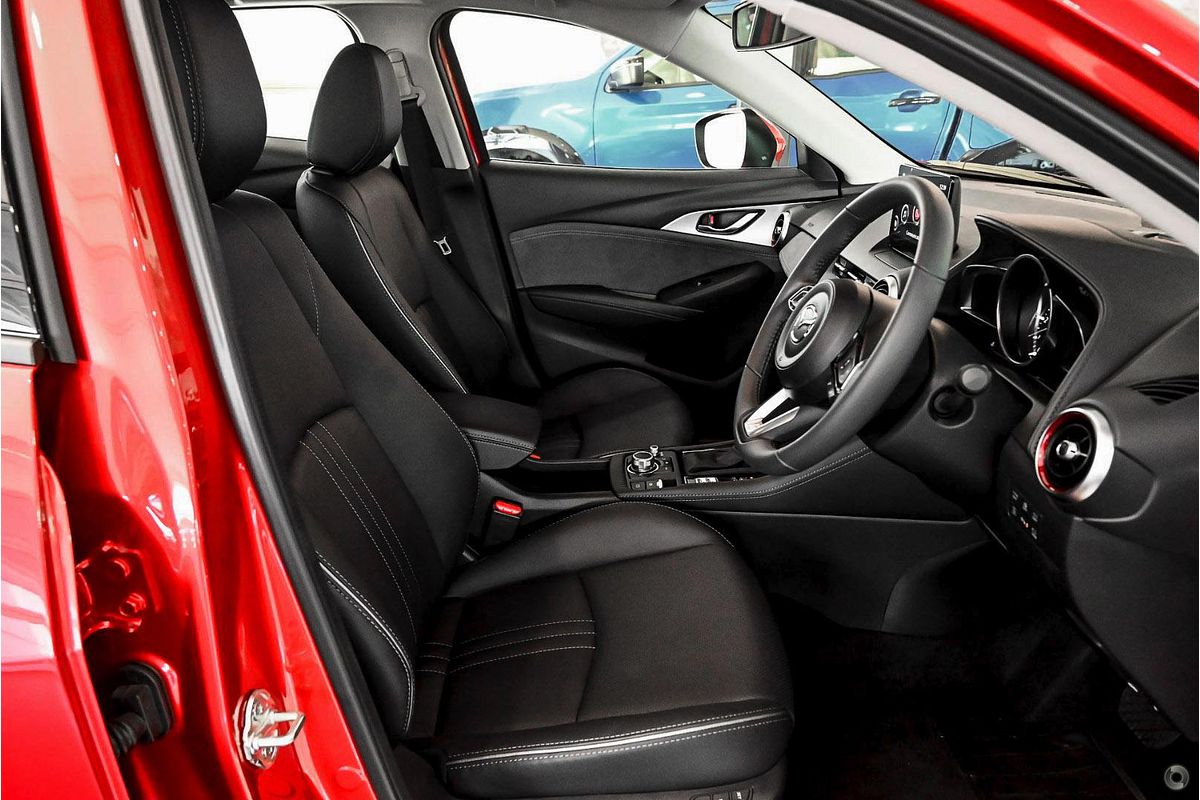 2025 Mazda CX-3 G20 Akari DK