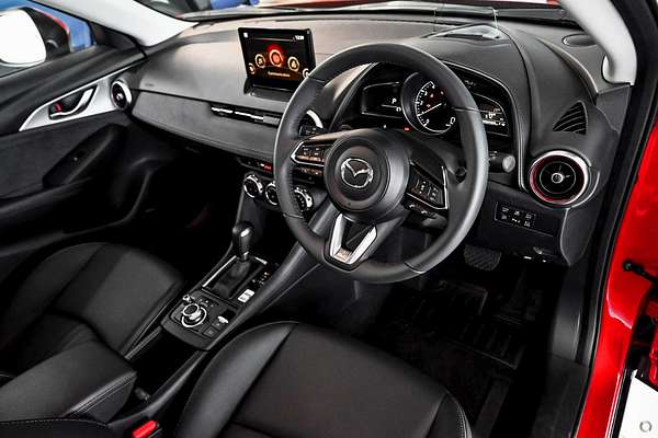 2025 Mazda CX-3 G20 Akari DK
