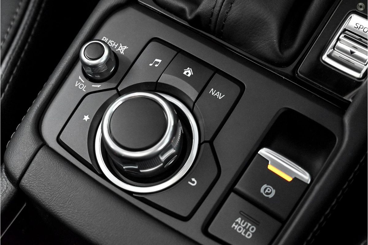 2025 Mazda CX-3 G20 Akari DK