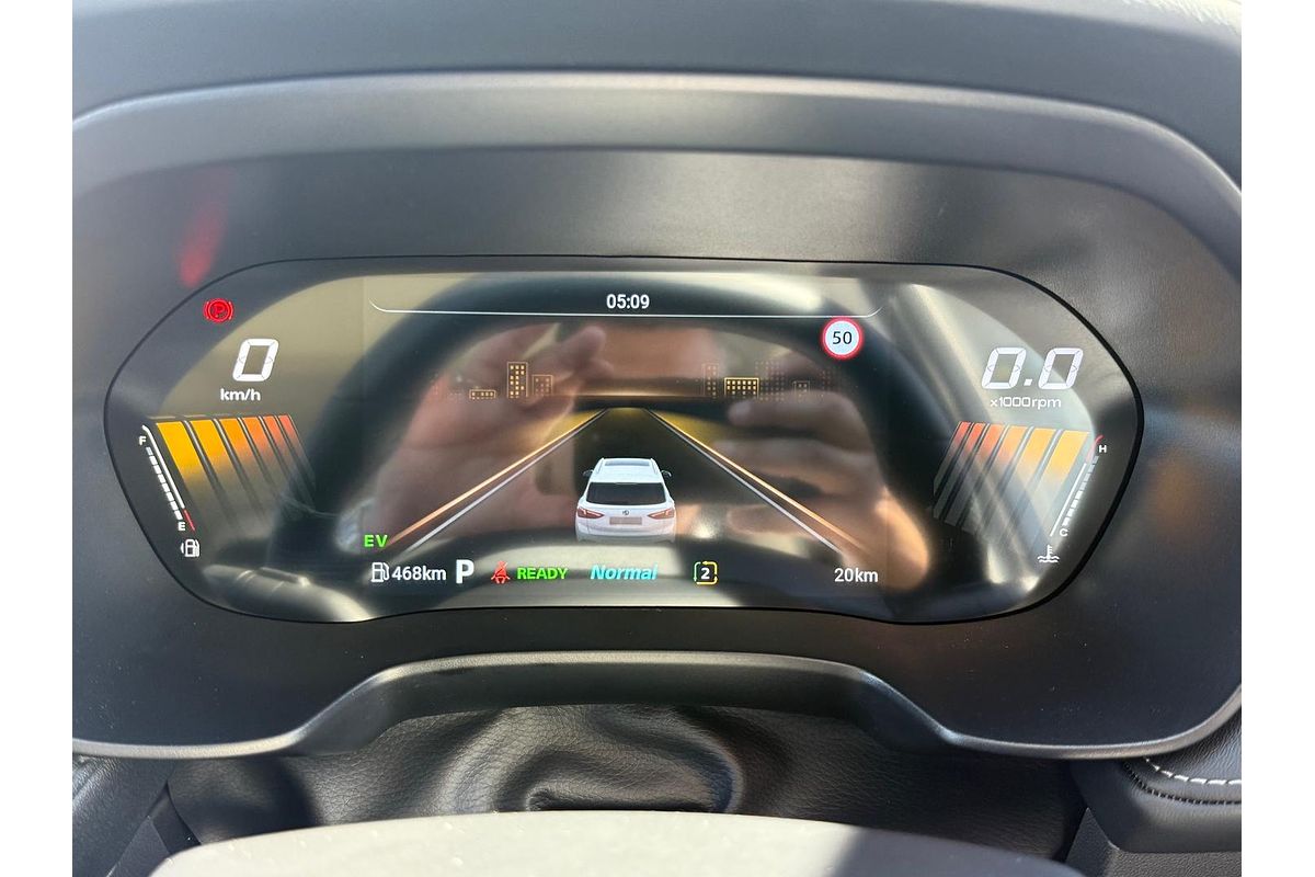 2025 MG ZS Essence Hybrid+ ZS32