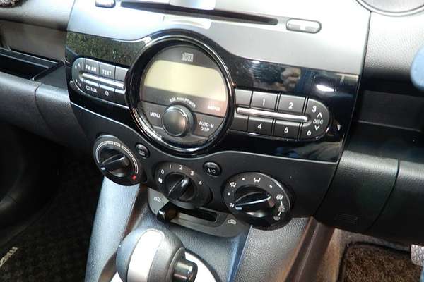 2012 Mazda 2 Neo DE Series 2