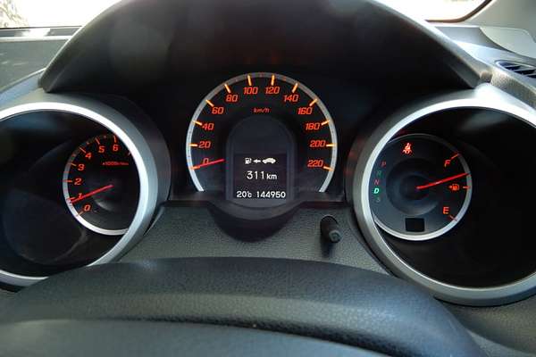 2012 Honda Jazz Vibe-S GE