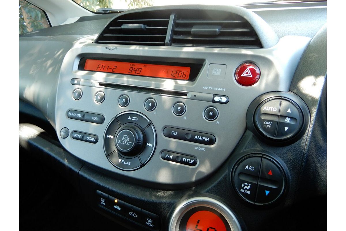 2012 Honda Jazz Vibe-S GE