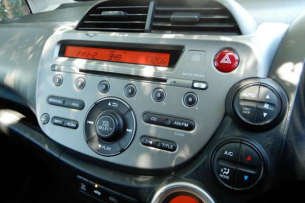 2012 Honda Jazz Vibe-S GE