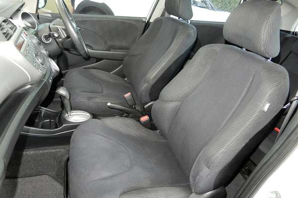 2012 Honda Jazz Vibe-S GE