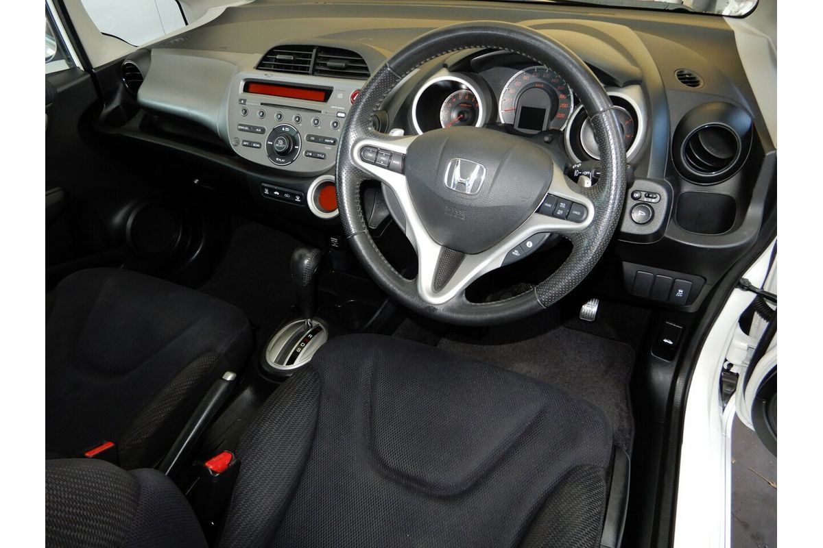 2012 Honda Jazz Vibe-S GE