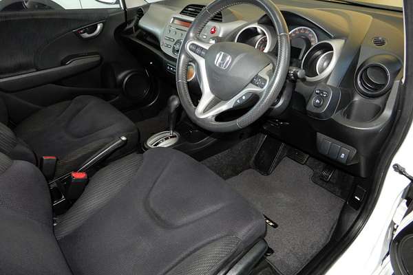 2012 Honda Jazz Vibe-S GE