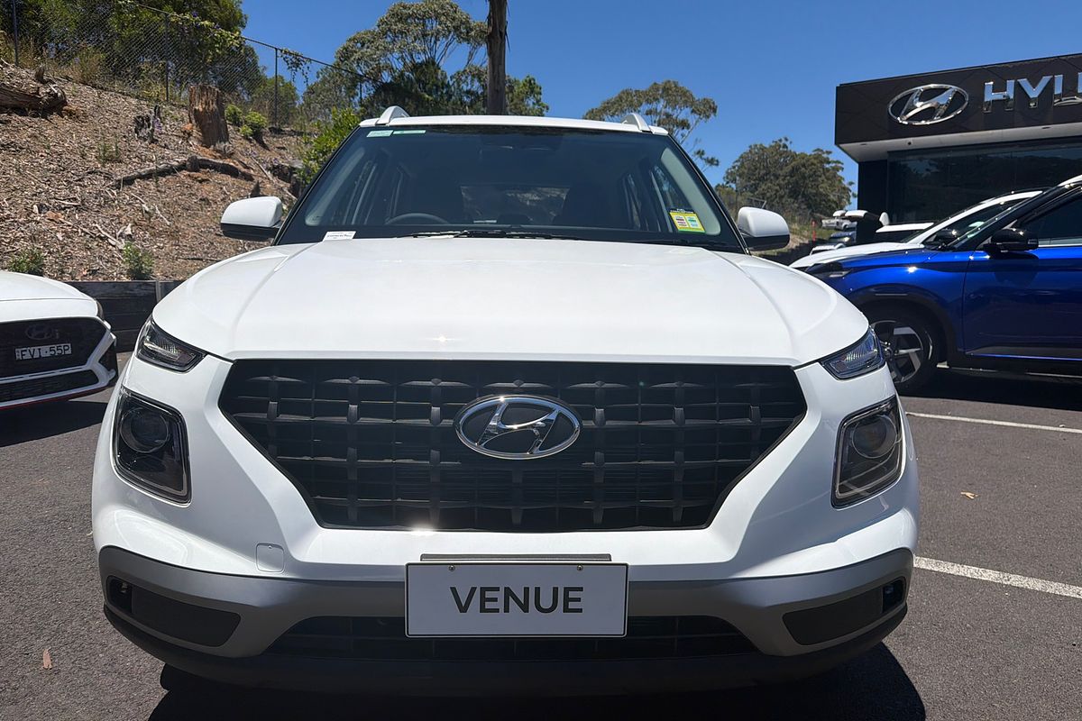 2025 Hyundai Venue  QX.V5
