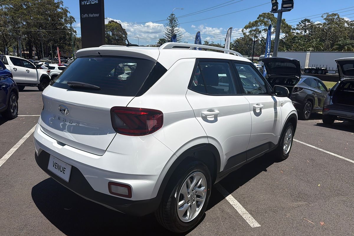 2025 Hyundai Venue  QX.V5