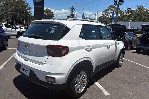 2025 Hyundai Venue  QX.V5
