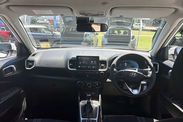 2025 Hyundai Venue  QX.V5