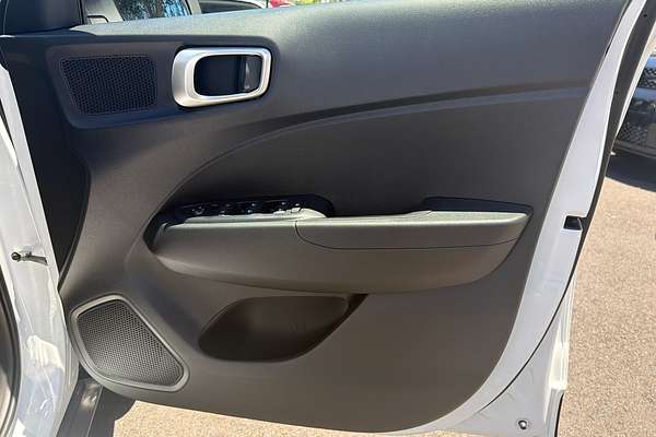 2025 Hyundai Venue  QX.V5