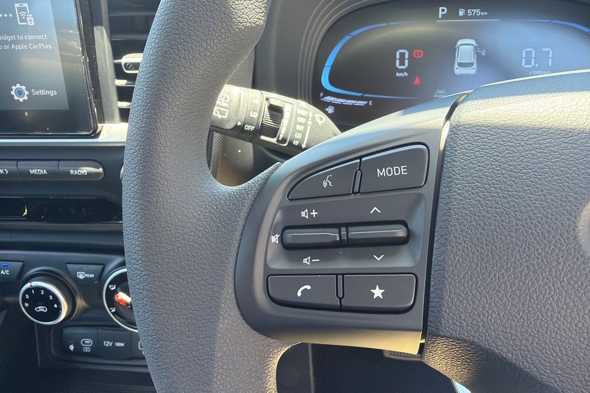 2025 Hyundai Venue  QX.V5