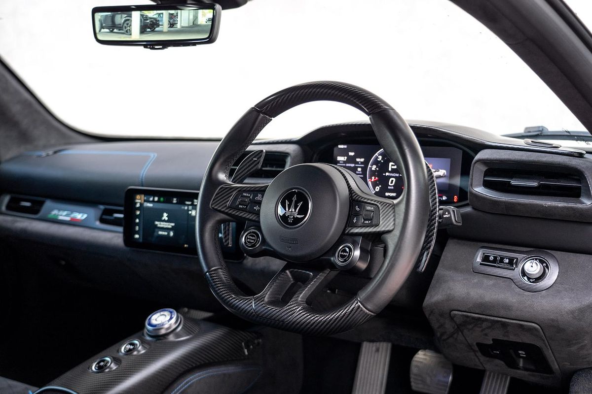 2022 Maserati MC20 M240