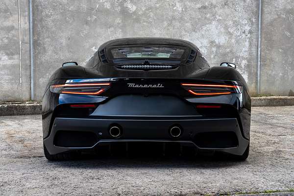 2022 Maserati MC20 M240