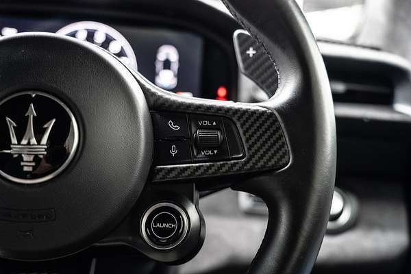 2022 Maserati MC20 M240