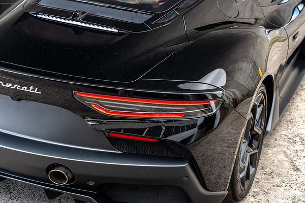 2022 Maserati MC20 M240