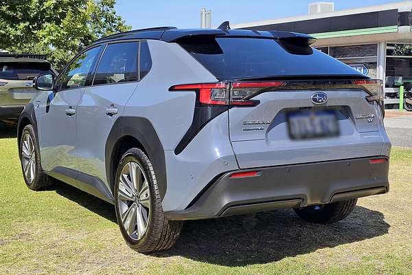 2024 Subaru Solterra AWD Touring E1-1