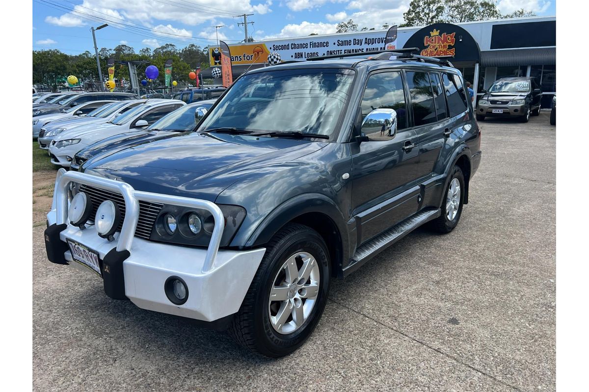 2006 Mitsubishi Pajero VR-X NP