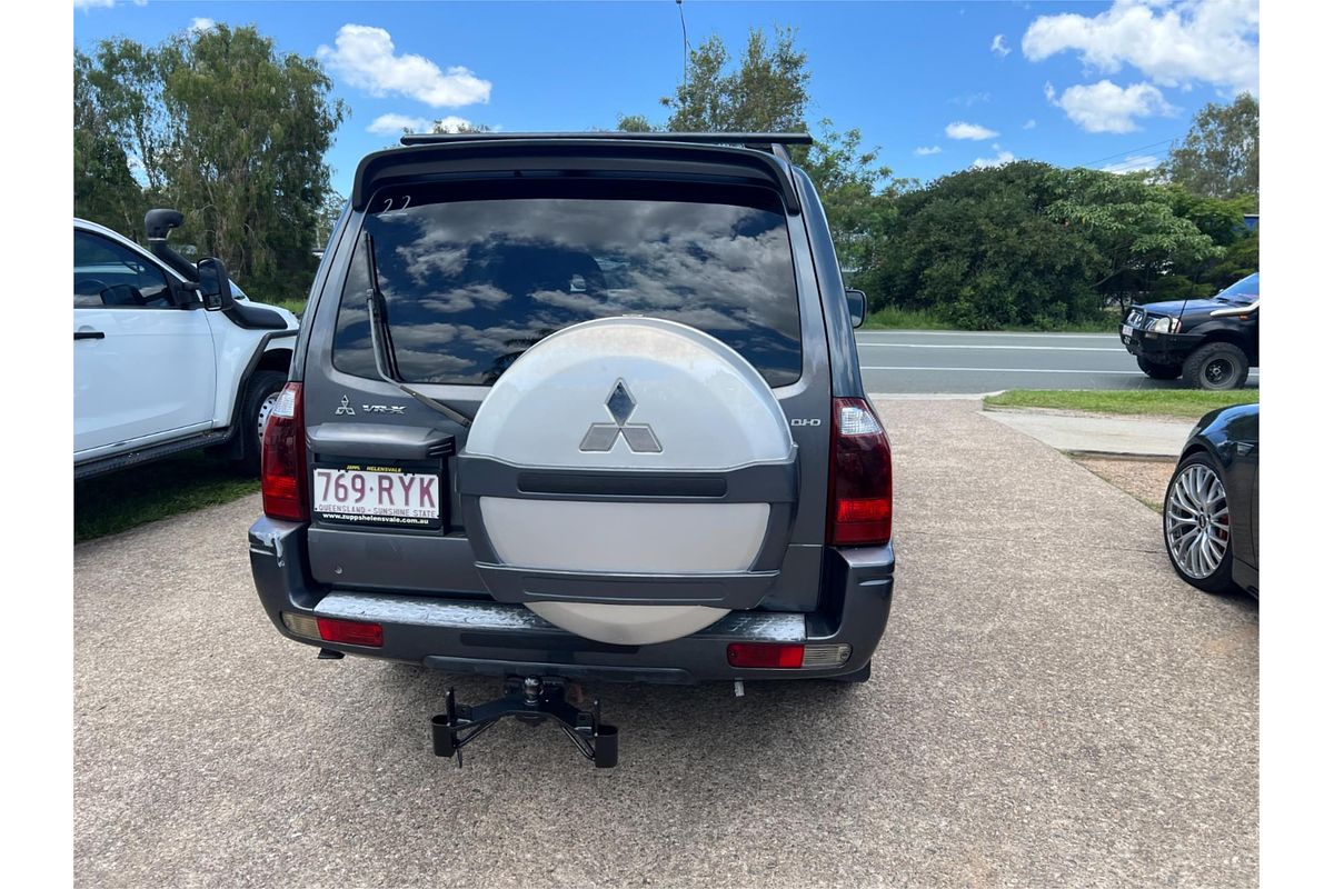 2006 Mitsubishi Pajero VR-X NP