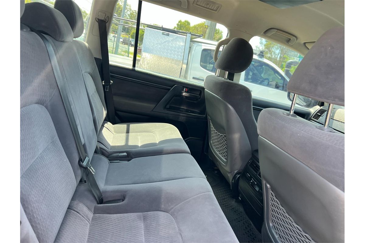 2012 Toyota Landcruiser GXL URJ202R