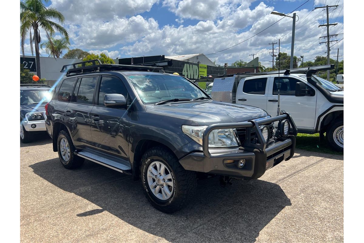 2012 Toyota Landcruiser GXL URJ202R