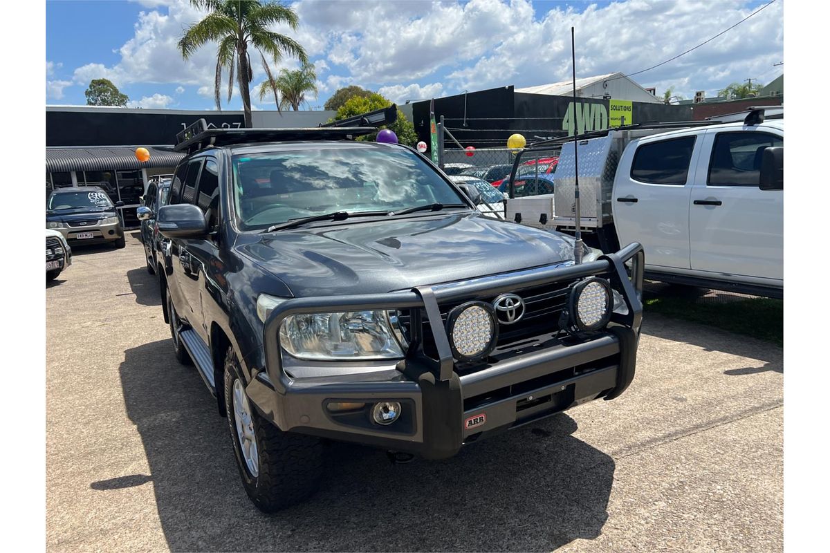2012 Toyota Landcruiser GXL URJ202R