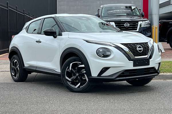 2025 Nissan JUKE ST+ F16
