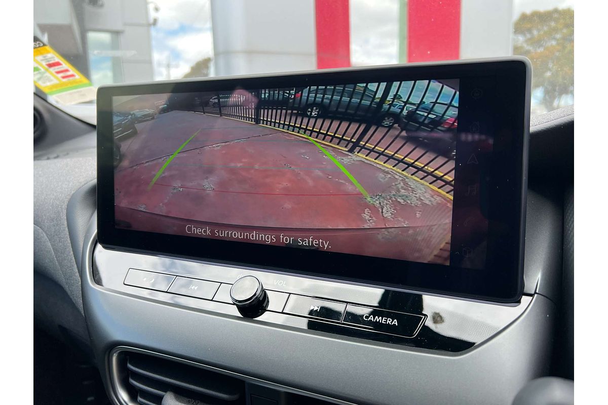 2025 Nissan JUKE ST+ F16