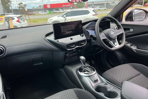 2025 Nissan JUKE ST+ F16