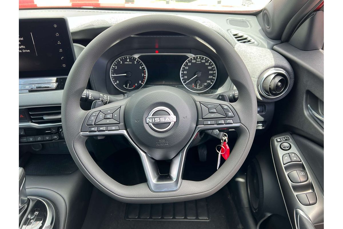 2025 Nissan JUKE ST+ F16