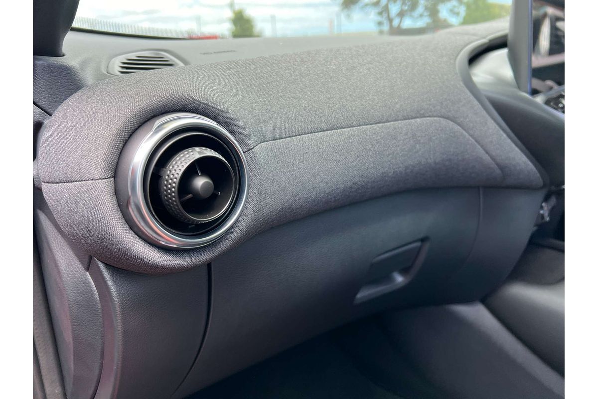 2025 Nissan JUKE ST+ F16