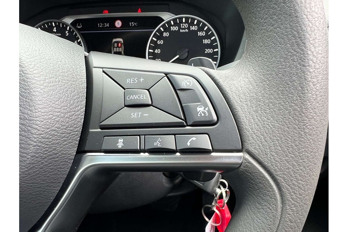 2025 Nissan JUKE ST+ F16