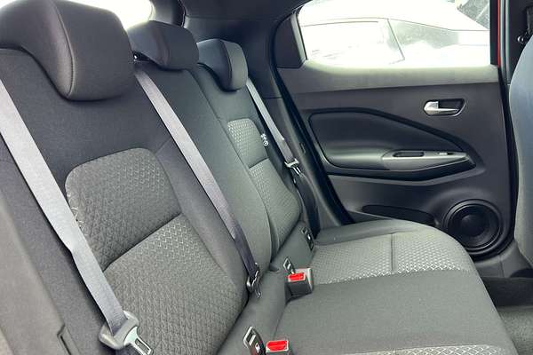 2025 Nissan JUKE ST+ F16