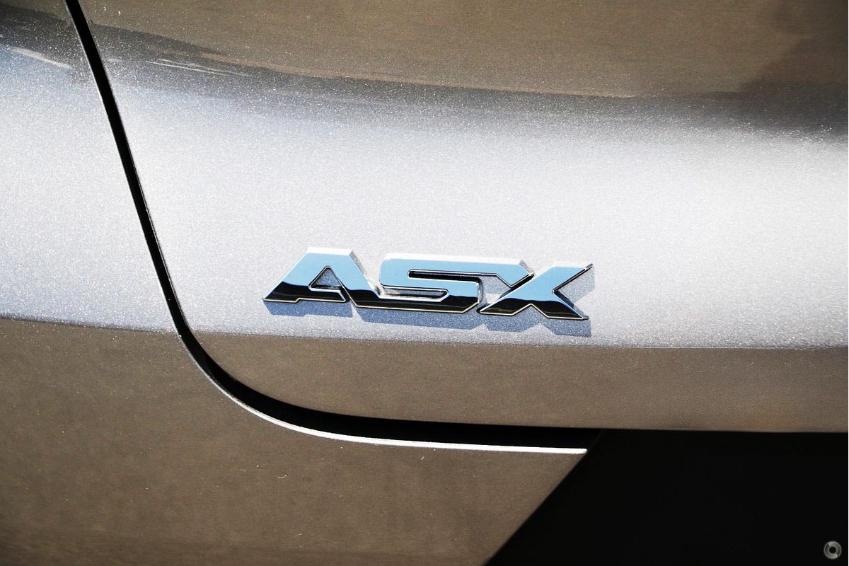 2025 Mitsubishi ASX Exceed XE