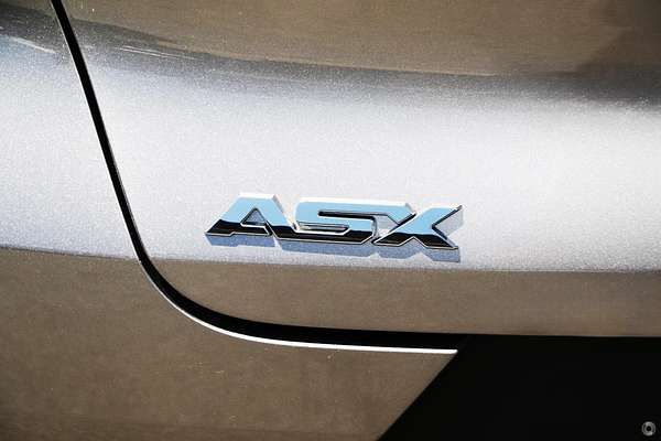 2025 Mitsubishi ASX Exceed XE