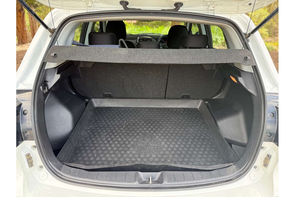 2019 Mitsubishi ASX ES XC
