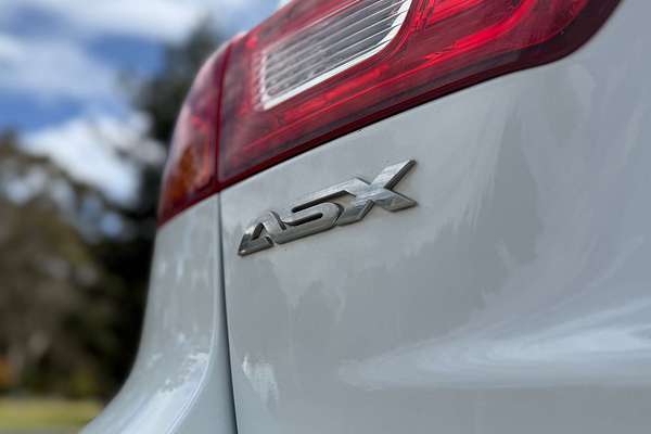 2019 Mitsubishi ASX ES XC