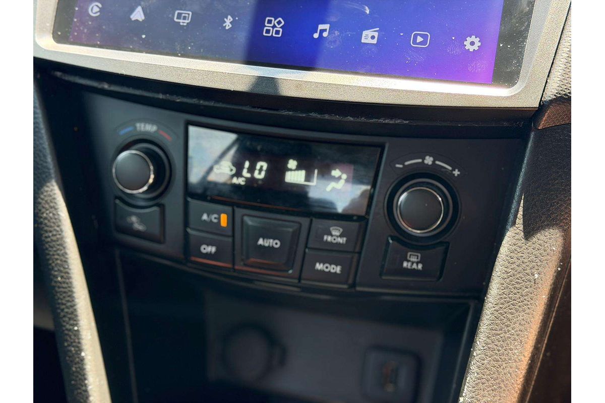 2012 Suzuki Swift GLX FZ