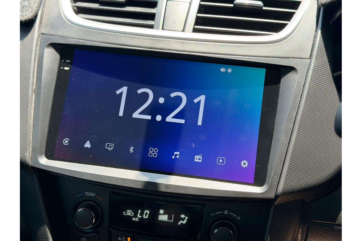 2012 Suzuki Swift GLX FZ