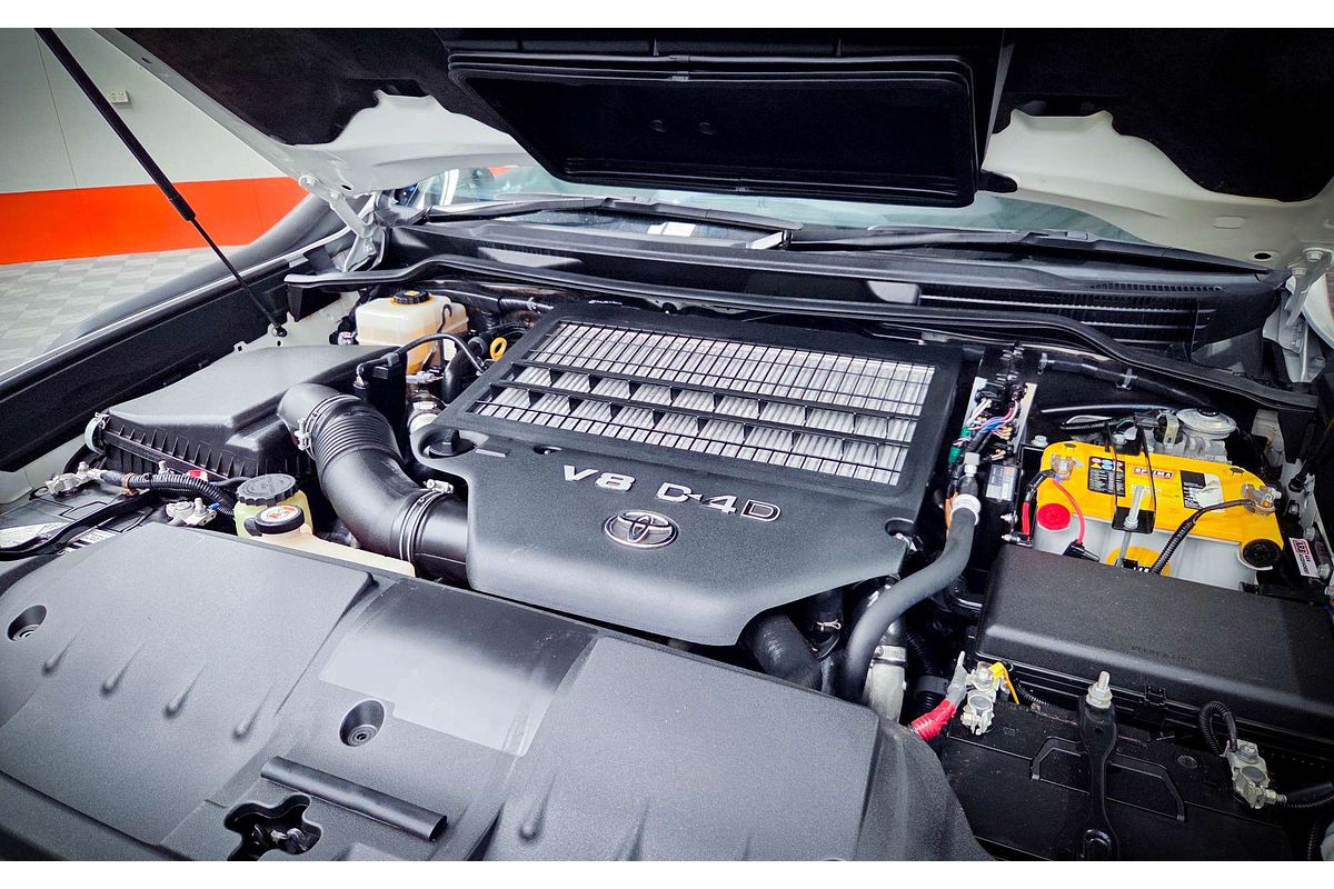 2017 Toyota Landcruiser GX VDJ200R