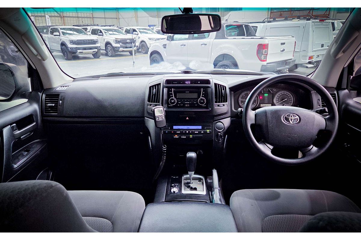 2017 Toyota Landcruiser GX VDJ200R