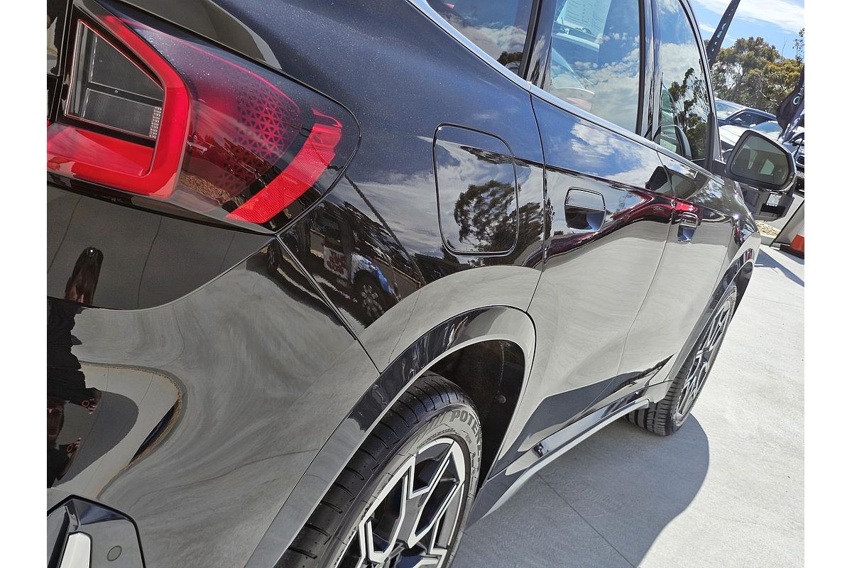 2023 BMW X1 xDrive20i U11