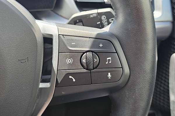 2023 BMW X1 xDrive20i U11