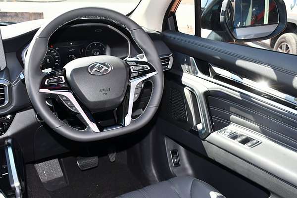 2025 LDV D90 Executive SV9A