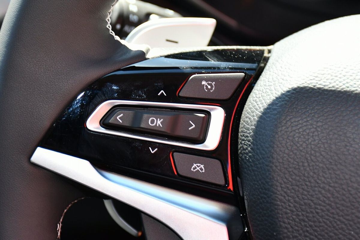 2025 LDV D90 Executive SV9A