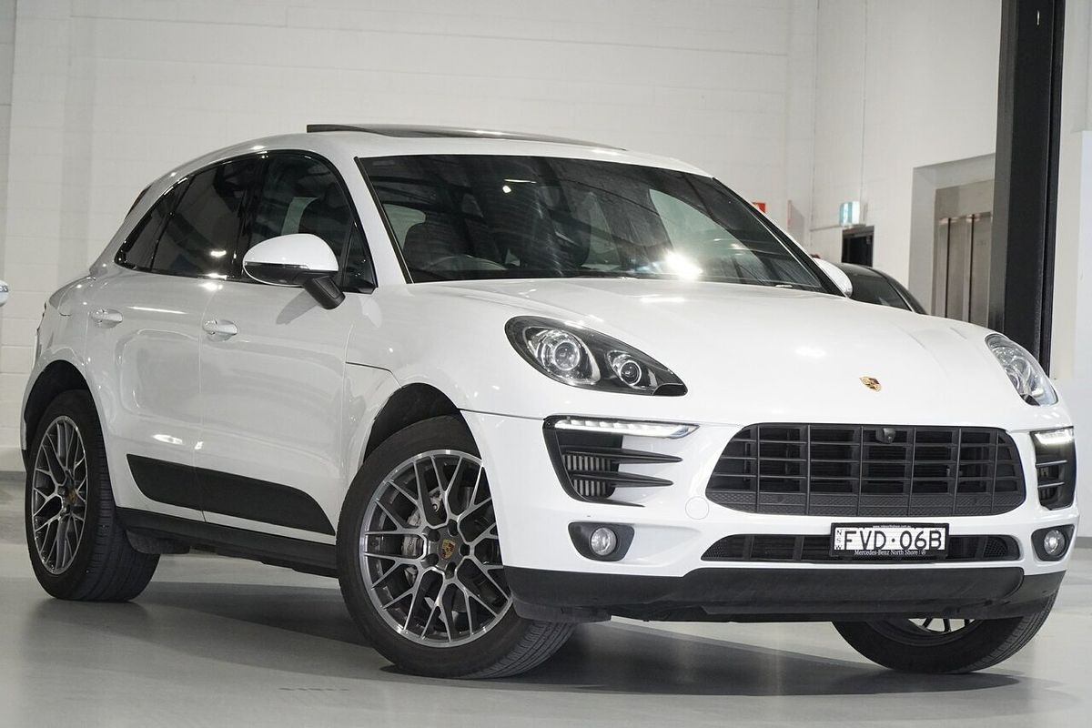 2015 Porsche Macan S 95B